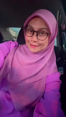 Gemorning Friday… sejukkk hujan pg” kn☺️☺️ #Qiuucy #echamoi88 #kimiaa #eeeiieeekksampai #growmyaccount 