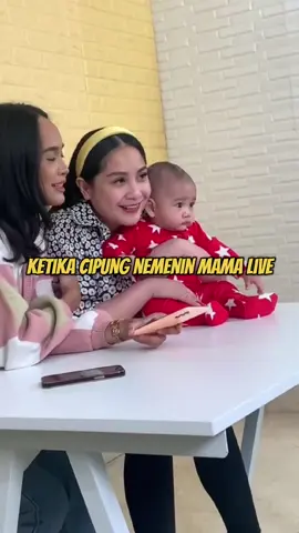 si merah yang selalu menggemaskan😍 #allahummabaarik #rayyanzamalikahmad #tercipungcipung #raffinagita1717 #ildizza 