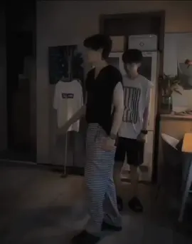 Are you ready to tie the knot with Chi Cheng, Wei Wei? 🤭💍 Because your husband is literally asking you right now! Imagine them walking hand-in-hand to get their marriage certificate… no longer just boyfriends but officially husband and husband material 😭👨‍❤️‍💋‍👨✨ #TianXuning  #ZiYu  #RevengedLove  #fyp  #fypシ゚viral 