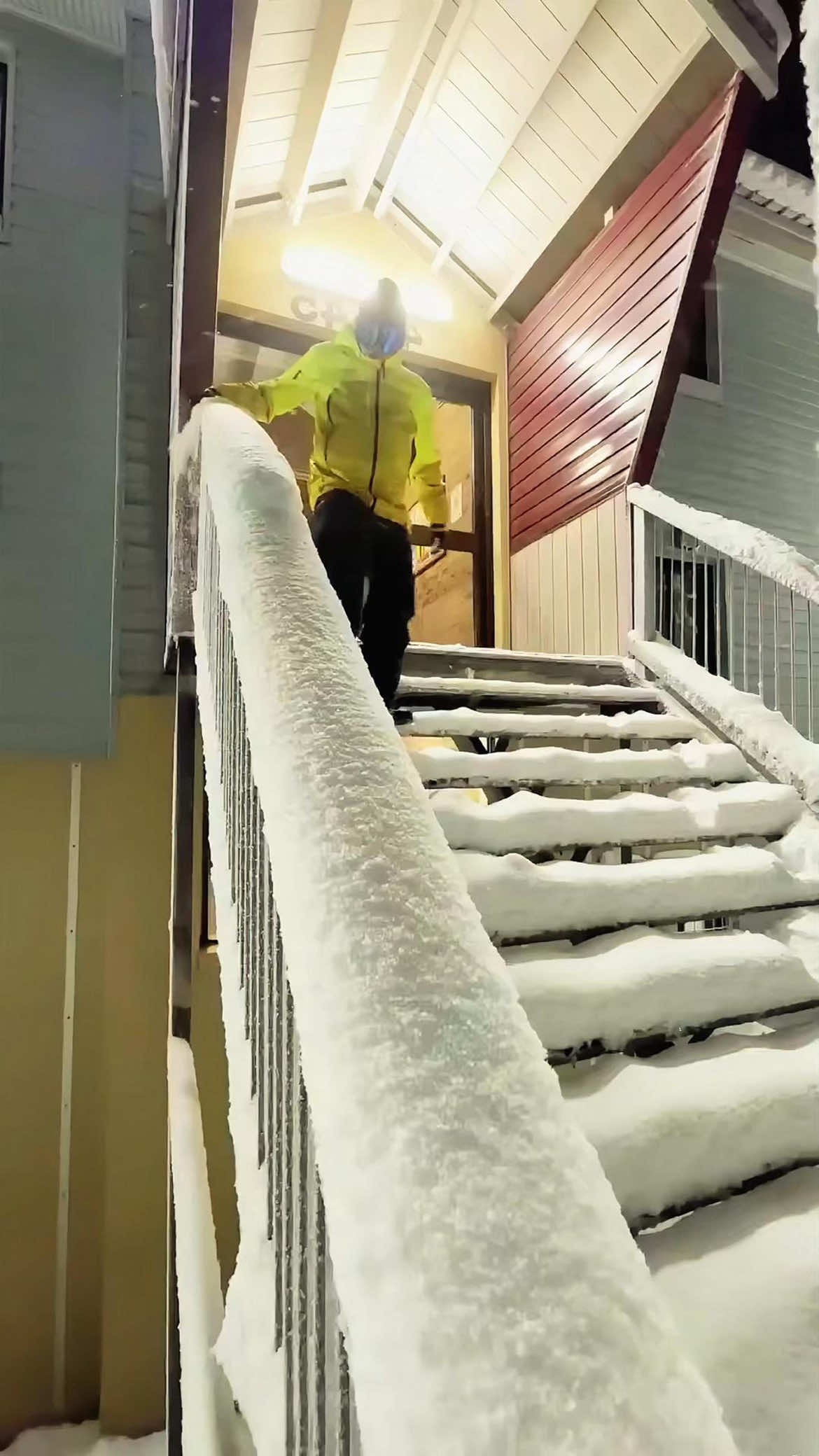 The happiness after snowstorm #satisfying #asmr #snow #ice #fyp #oddlysatisfying 
