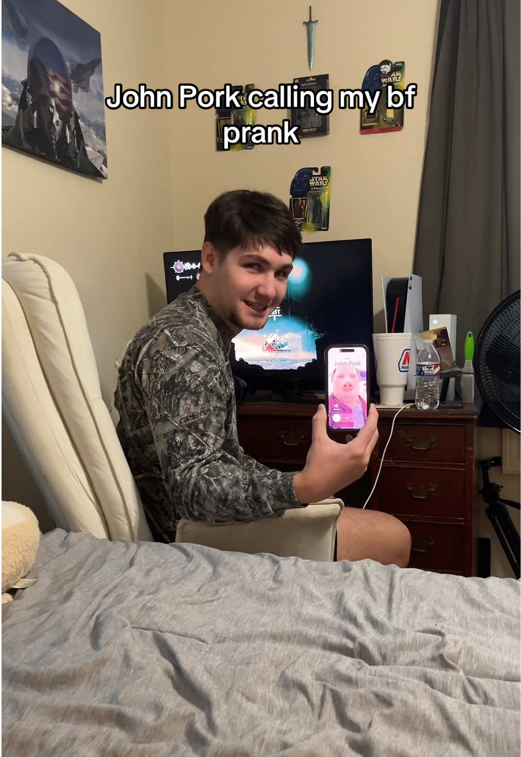 He got so fed up at the end💀 #fyp #prank #comedy #creatorsearchinsights #couplecomedy 
