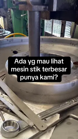 Budikarya Teknik mampu mengerjakan berbagai macam jasa pemesinan atau machining! Yuk berelasi +62 859 23211175  #bengkel #bubut