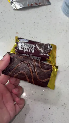 Estan Ricos!! #pastelitos #hersheyspastelito #pastelitosdechocolate 