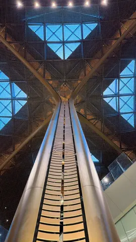 ✨ First experience at Cambodia’s brand-new airport 🇰🇭 The immigration process is so user-friendly, fast & convenient! After immigration, you’re welcomed by stunning modern architecture 😍 Cambodia is truly changing ✈️ #Cambodia #NewAirport #TravelSmooth