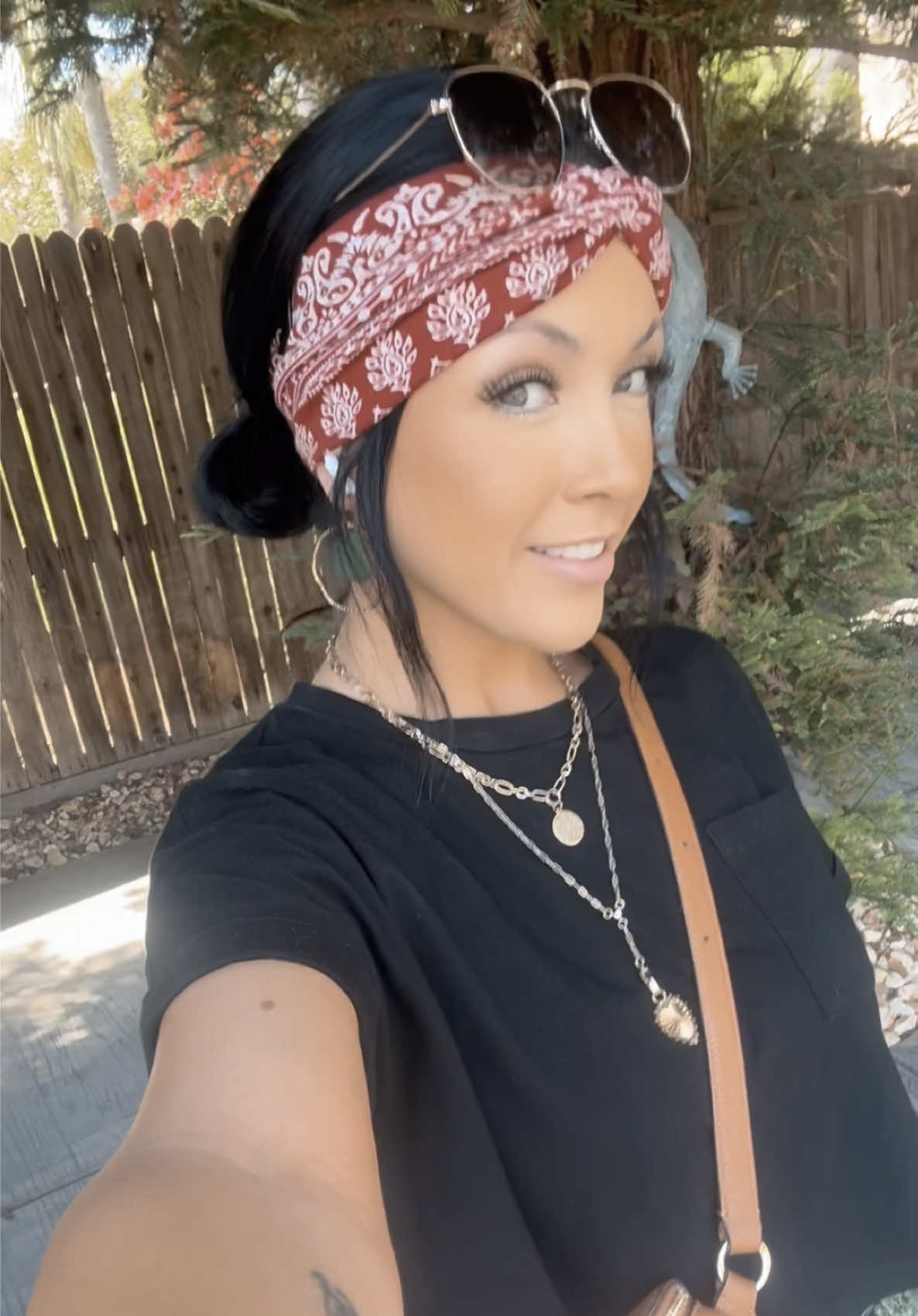 Warm fall weather Thursday 🍃 #outfit #ideas #dayone #fall #girlythings #ouotd #boho #nature #peace