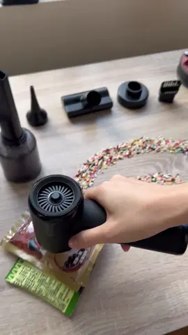 Might be the most high quality handheld vacuum perfect for touch spots to get in you car🥰🥳#handheldvacuum#vacuumcleaner#carvacuum#carvacuumecleaner #dealsforyoudays #tikyokdeals#carvleanducts 