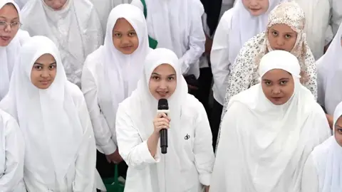 Pekan Pesantren Mahasiswa Baru Yel-yel Gelombang Keempat Universitas Muslim Indonesia Tahun Akademik 2025/2026 - - - #umipadanglampe #umimakassar #kampusumimakassar #mabaumi2025 #fyp 