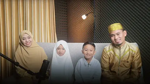 yuk sholawatan dlu sama kk haura n abang maher ... jumat Mubarak  #daengsyawal 