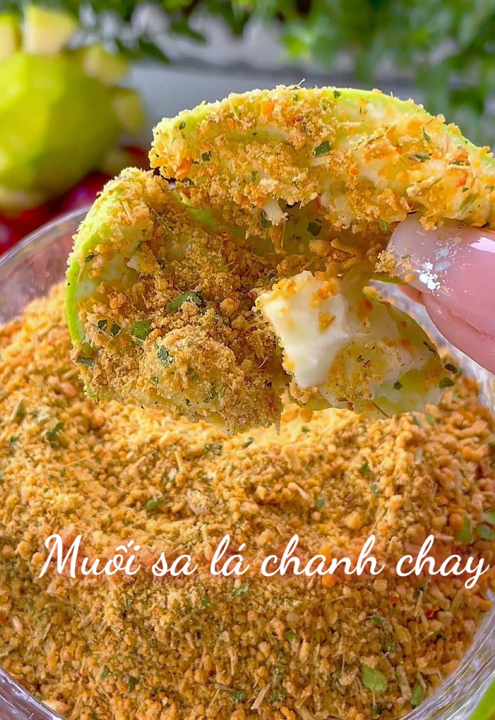Muối sả lá chanh chay. Chấm trái cây Xiu ngon luôn #bepbaduong #anvatcungtiktok #xuhuong #muoitayninh #muoicham 