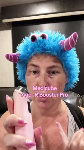 The Medicube Age-R booster pro is how you actually contour your face for real. #agerboosterpro #boosterpro #medicubeboosterpro #medicubedevice #contouring @medicube US Store 