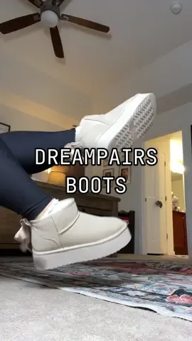 I will be living in these platform boots from @Dream Pairs all winter long! #platformboots #boots #dreampairs 