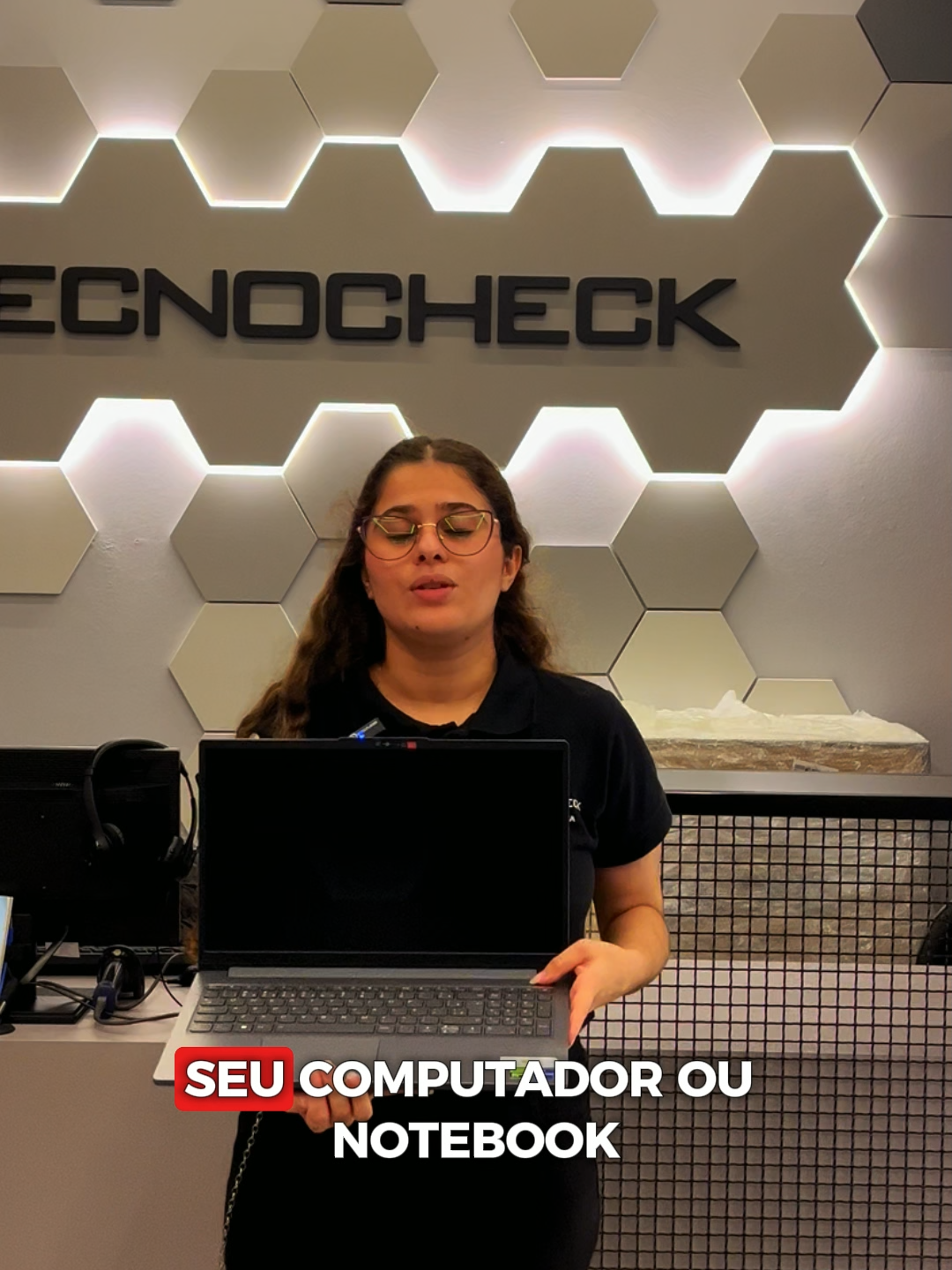 🐌 Seu computador demora mais de 1 minuto pra ligar? O problema não é ele… é o HD antigo! Troque por um SSD e tenha velocidade de verdade: liga em segundos, sem travar, pronto na hora que você precisa. #hd #ssd #computador #upgrade #informatica #tecnologia