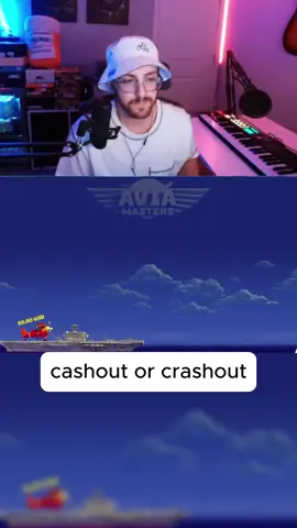 cashout or crashout??? #aviamasters #pilot #plane 