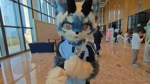 Being bullied 😤 (X: WuWanFurry ) #furry #cute #fyp #fur #fursuit 