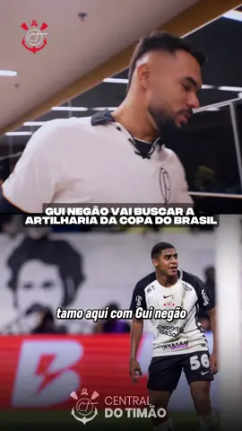 Vai buscar a artilharia 🏴🏳️ Em vídeo publicado pela Corinthians TV, Gui Negão brincou com Raniele a respeito da sua comemoração e da artilharia na Copa do Brasil. Que venham mais gols do artilheiro Gui Negão! #corinthians #sccp #vaicorinthians #centraldotimão #timao 