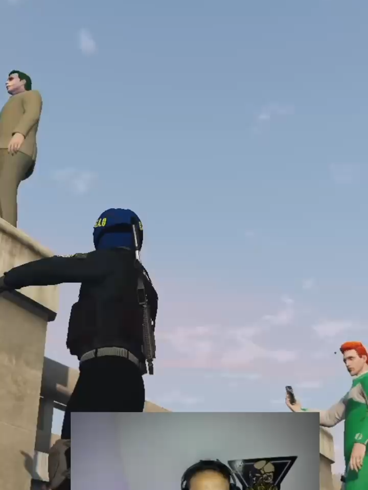 EL JOKER SE QUIERE MORIR#juegoderol #gta5enlinea #gtaroleplayclips #kickperu💚 #kick #gta5online #tiktoklatam #streamerpequeño #ñajo #gta5 #ñajañaja #gta6gameplay #gta6 #costarica #nicaragua #policiamigracion #roleplay #roleplayserver #mexico
