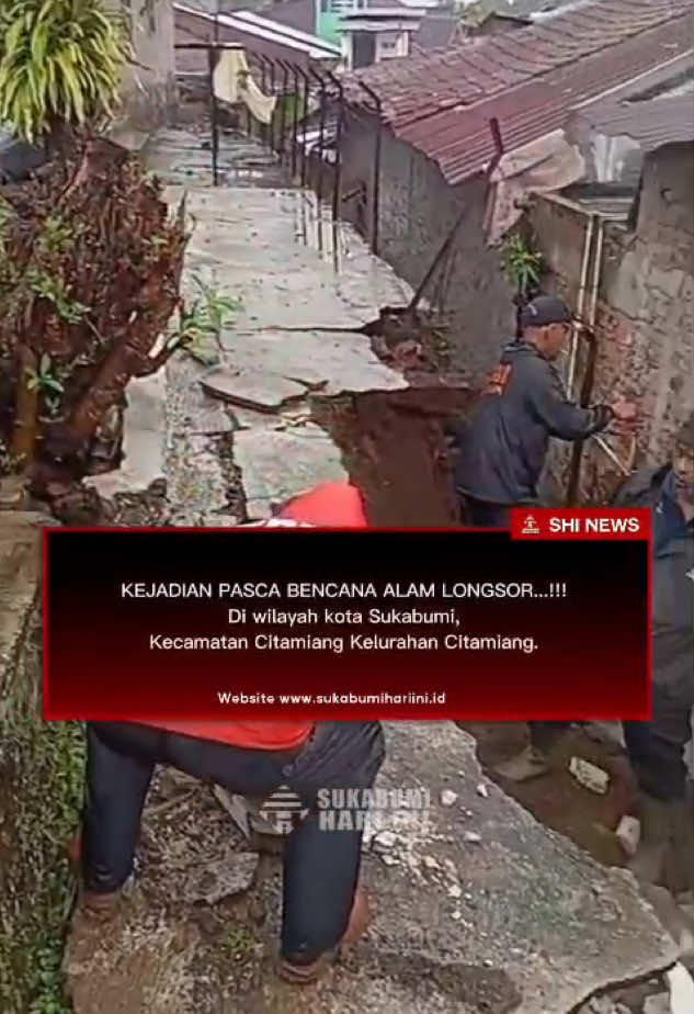 Kamis, 11 September 2025 sekitar pukul 13.20 WIB, terjadi longsor Tembok Penahan Tanah (TPT) di Gg. Ojo, Kelurahan Citamiang, Kota Sukabumi. Longsoran berukuran 15x3x5 meter ini menimpa rumah milik warga, menyebabkan dinding rumah jebol, perabot rusak, dan rembesan air masuk ke dalam rumah.  Dua keluarga dengan total enam jiwa terdampak dalam kejadian ini. Tim BPBD Kota Sukabumi langsung datang ke lokasi untuk evakuasi, mendata korban, berkoordinasi dengan aparat setempat, serta memberikan bantuan darurat berupa terpal dan sembako #sukabumihariiniid #sukabumihariini #sukabumi #infoterkini #longsor 