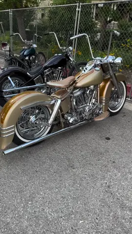 Chopper harley Davidson #tracker #caferacer #chopper #bobber #motorcustom 