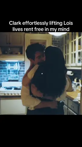 When I tell you I was shook seeing that last scene in the theater #davidcorenswet #rachelbroshanan #clarkkent #superman #loislane #clois #fyp #viral #foryou 
