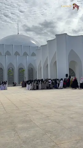 Antusias warga Lampung di peresmian masjid Raya Al Bakrie  #fyp #lampung #masjidalbakrie #bandarlampung #lontardotco 