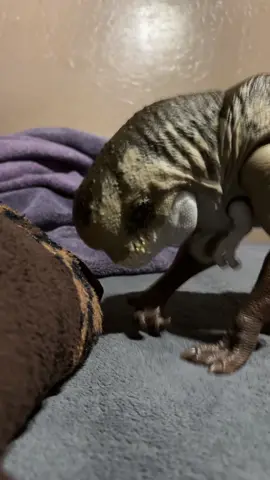 spino doesn’t know a word #dinosaurs #skit #fypシ #fyp #viral 