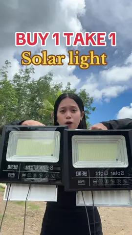 5000W yung hawak natin #solarlights #buy1take1 #outdoorsolarlight #indoorsolarlight 