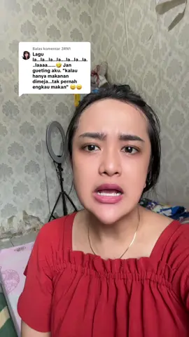 Membalas @3RN1 😂😂😂😂