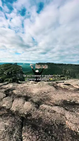 Você só vive uma vez, mas se você souber viver bem, uma vez é o suficiente!✨🤍✈️🌎 #TrendMomentos #TempoParou  #viagem #viraltiktok 