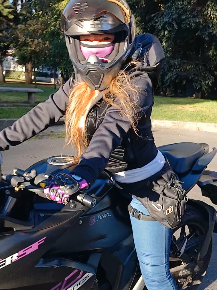 #insta360x4  #bikergirl  #biker #motos  #viral 