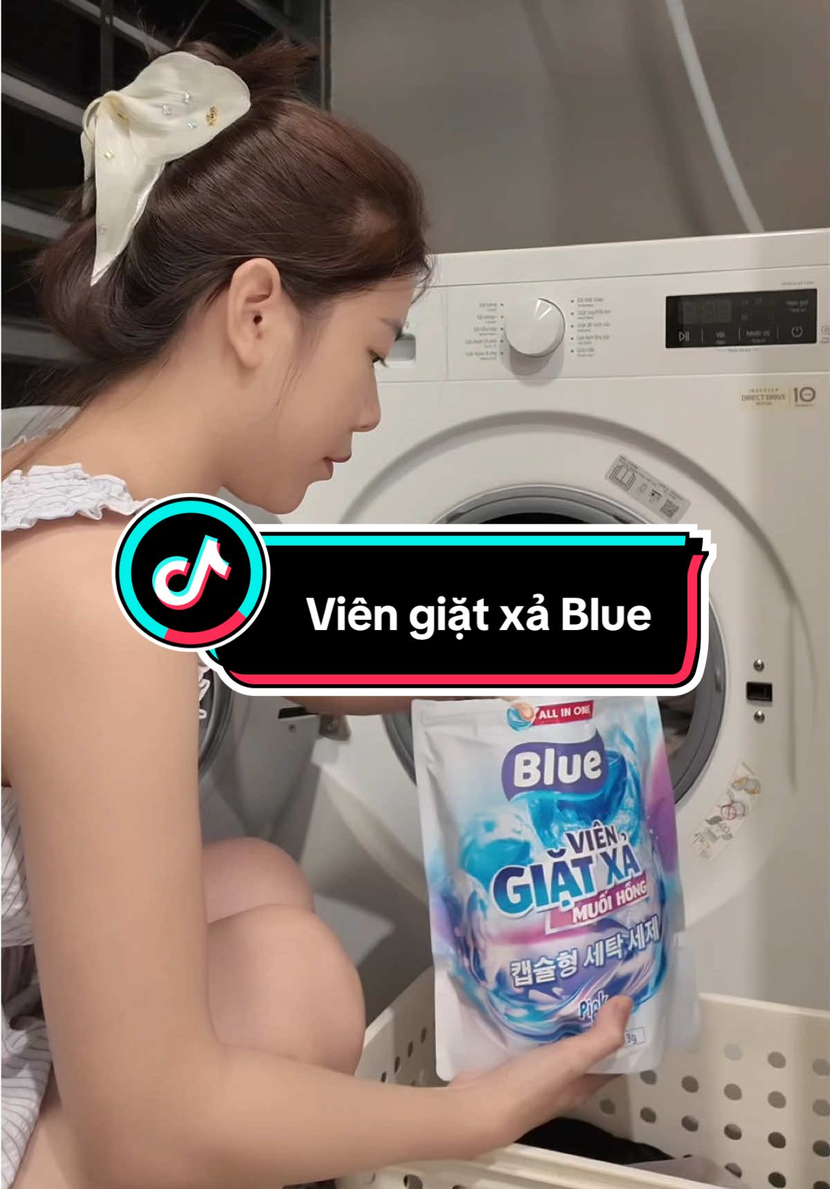 Viên giặt muối hồng làm sạch các vết bẩn dầu mỡ rất luôn mấy bà ơi #linhchuoireview #bluevietnam #viengiatxablue #viengiatblue #viengiatmuoihong 