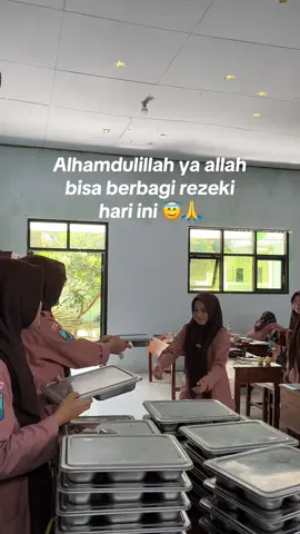 terimakasih rezekinya ya Allah🤲🏻 #mbg #fyp #fypage #lewatberanda #fyppppppppppppppppppppppp 
