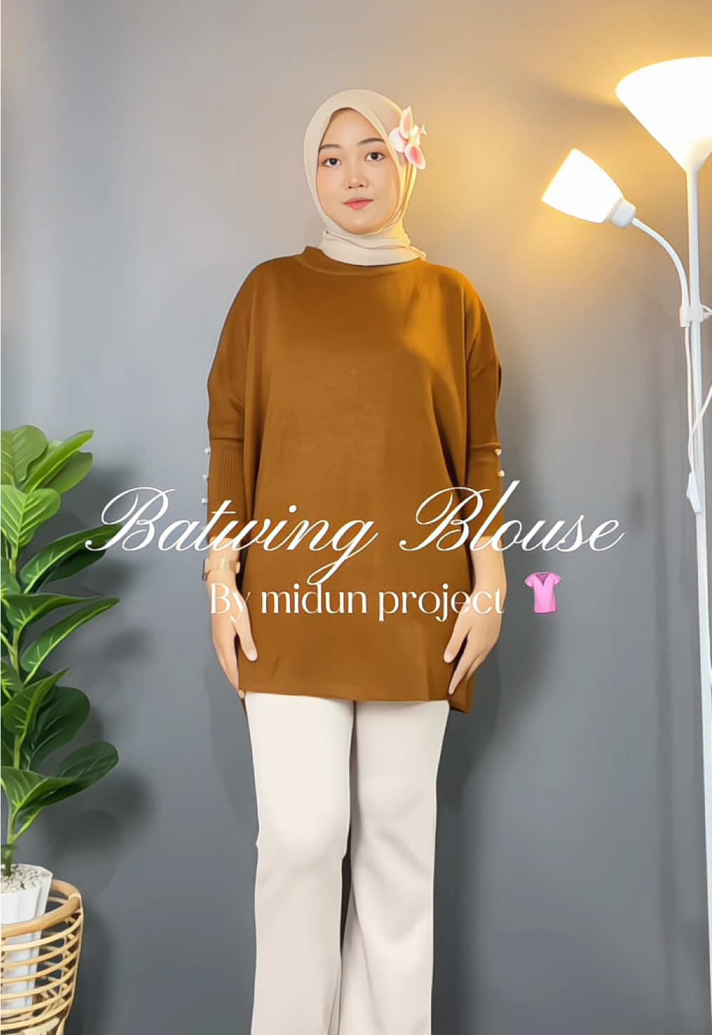 Blouse batwing andalan sih ternyaman😍🫶🏻🫶🏻🫶🏻 #batwingblouse #blousebatwing #midunproject #rekomendasiblouse #atasanwanitabatwing 