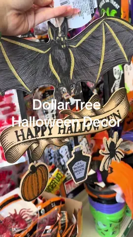It’s the season for Halloween decor 🎃💚 @Dollar Tree 