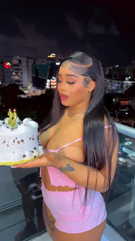 Happy birthday to me🍾🎂#teamvirgo #Labellehairboutique #viral 