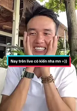 Nay chỗ ngồi live có kiến nha bà con =)), ổng nhấp nhổm k yên mà tôi cười chớt🤣🤣 #lailacuongday #xh 