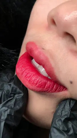 Theo bạn, định nghĩa của vẻ đẹp là như thế nào??? #nhatkyphunxam #viral #xuhuongtiktok #phunxamthammy #lamdepmoingay #xuhuong #PMU 