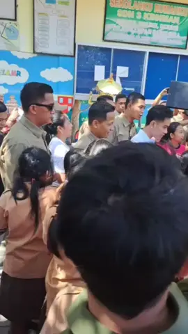 trimakasih pak gibran sudah turun tngn membantu warga Bali yg terdampak banjir #wakilpresiden #gibranrakabuming #bali #fypage #berandatiktok 