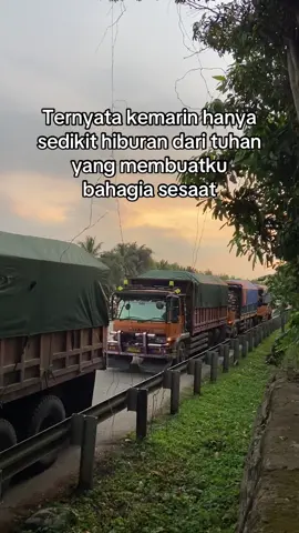 Terimakasih telah memberiku bahagia walau hanya sesaat tuhan😌#foryoupageofficiall #foryoupage #pejuangrupiah #fyppppppppppppppppppppppp 