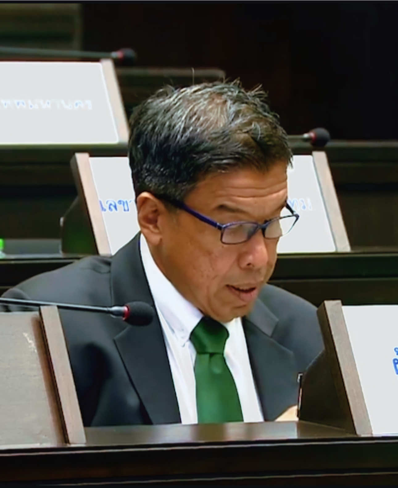 ร่วมการประชุมสภากรุงเทพมหานคร สมัยประชุมวิสามัญ สมัยแรก (ครั้งที่ 1) ประจำปีพุทธศักราช 2568  วันศุกร์ที่ 12 กันยายน 2568 เวลา 10.00 น. ณ ห้องประชุมสภากรุงเทพมหานคร อาคารไอราวัตพัฒนา ศาลาว่าการกรุงเทพมหานคร 2 ดินแดง  #ผู้ว่าราชการกรุงเทพมหานคร #ผู้ว่ากทม #ชัชชาติ #bangkokgovernor 