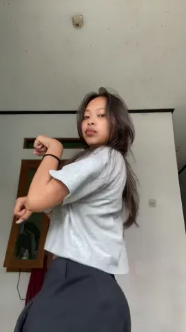 I might delete this soon 😩🫠 #dance 