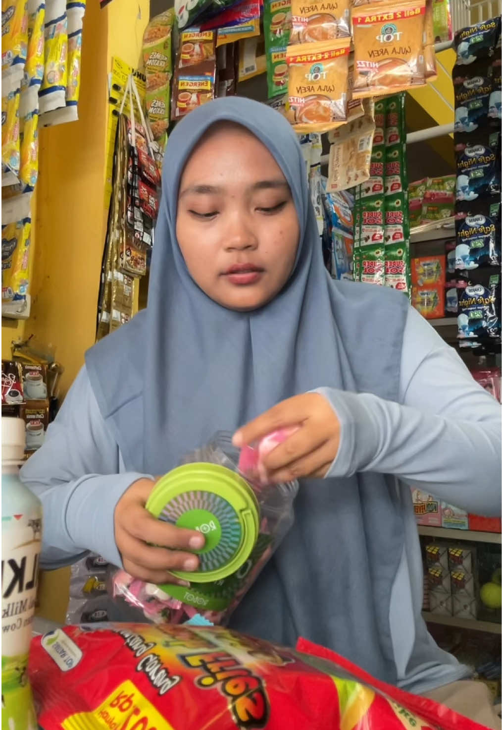 maher suka iseng ih, untung sayang😗🕺🏼