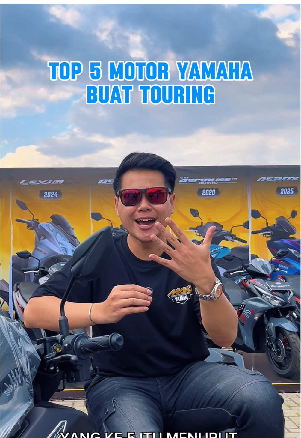 Buat lo yang hobi perjalanan jauh, memilih motor yang tepat jadi kunci kenyamanan touring, kalau lo tim nomor berapa nih?🙌🏻 #yamahaindindonesia  #semakindidepan 