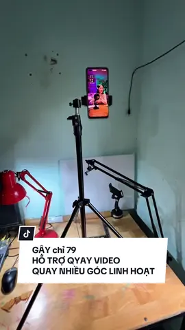1 cái gậy 3 chân mà quay được nhiều góc quá...tui mua tận 2 cái luôn..#vinhchotdon #gay3chankepdienthoai #gaylivestream #cayquayvideo #quayvideo