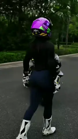 #storivibes🥀 #poryupage #bikersgirl #adell 