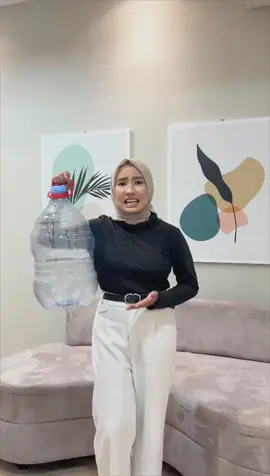 Dikira solusi malah jadi bencana baru 🤦‍♀️ Daripada pusing galon mana yang lebih aman, mending mulai sekarang stop pakai galon dan beralih ke Reverse Osmosis dari Advance! ✨ Ada yang udah pakai juga? Coba ceritain gimana pengalaman kamu di comment dong! 🤩