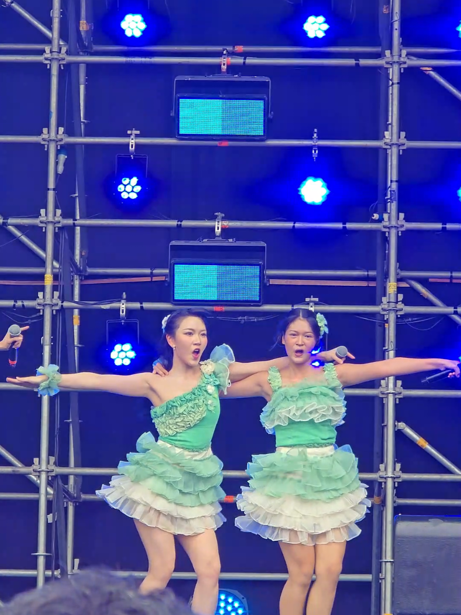 fancam marsha lenathea & celline thefani @Matcha🍵 @MarshaOshi | Grow Together 🌱 @Celline Thefani @CellineyoursOfc  Pesta Pora 2025