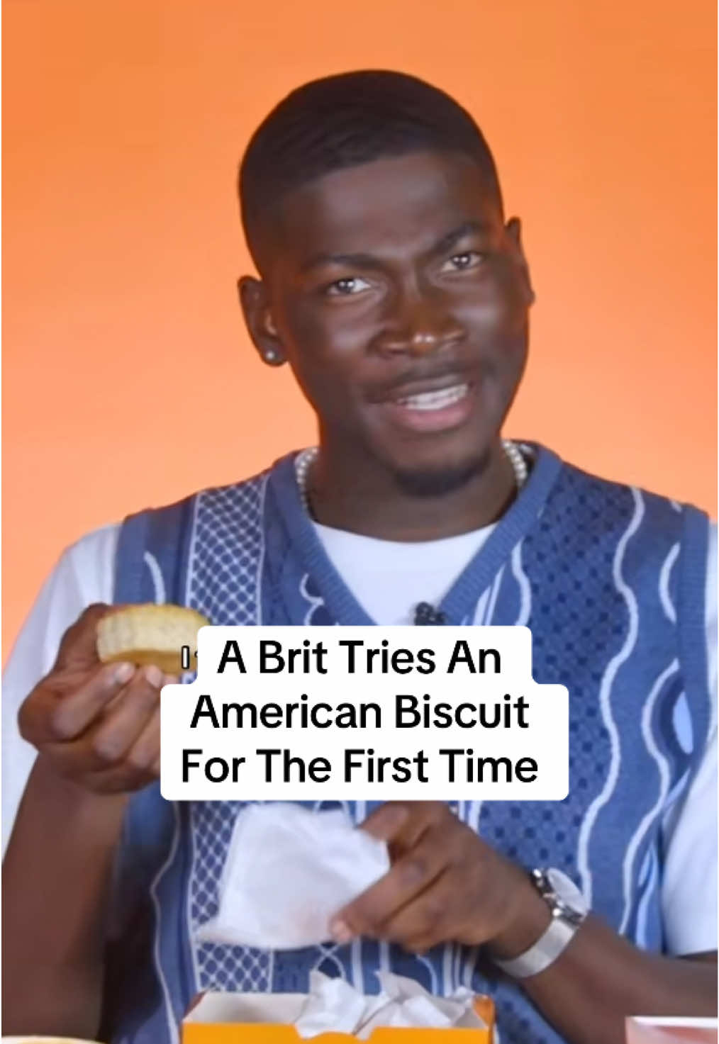 It’s been years and we still can’t get “IT’S BISCUITS” out of our head @VICTOR KUNDA #seasoned #ukvsusa #popeyes #onthisday 