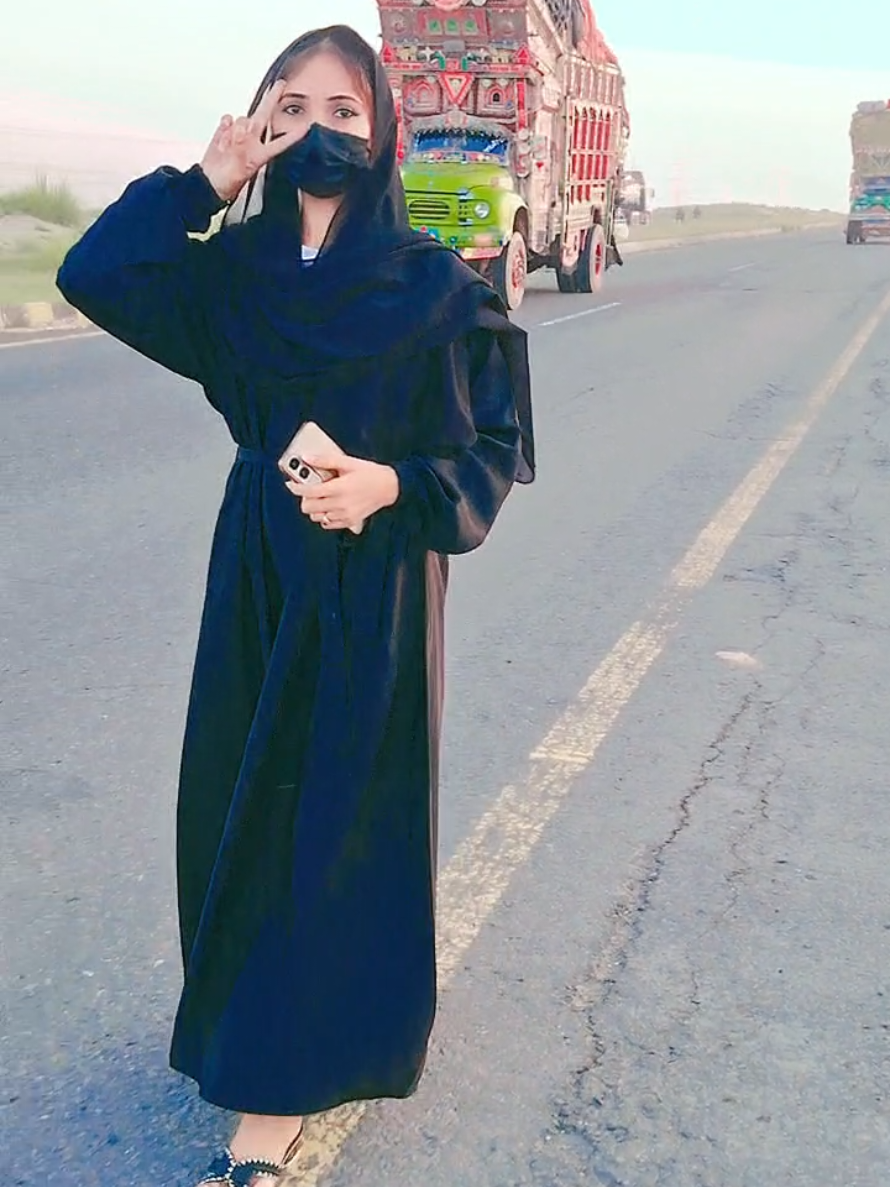 #minahilqueen810 