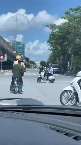 Công an và nhân dân luôn đoàn kết 🤣🤣🤣.