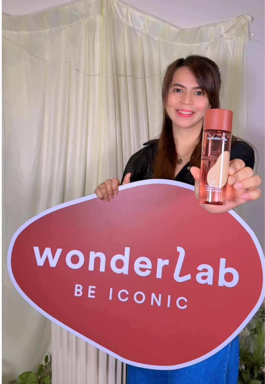 ✨ Wonderlab Toner Essence✨ - Quick skin repair - Glass-skin look - Instant glow - Lightweight & hydrating  #Wonderlab #Glassskin #GlowUp #Crystalskin #Wonderlabtoneressence @wonderlab_my
